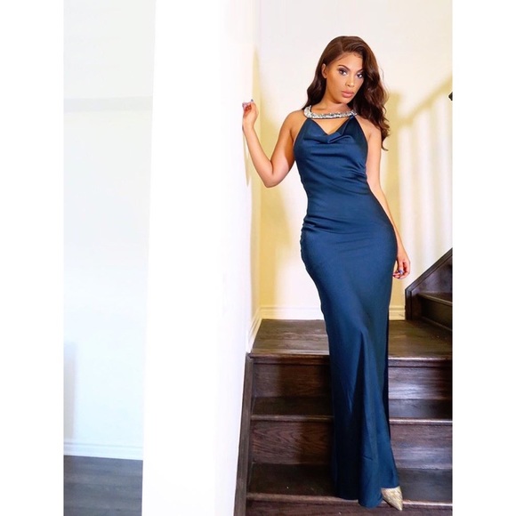 Lilith Embellished Gown | GUESS by Marciano - Picture 6 of 6